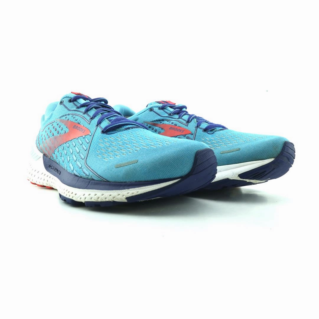 BROOKS ADRENALINE GTS 21 athletic Brooks shoe snapshots