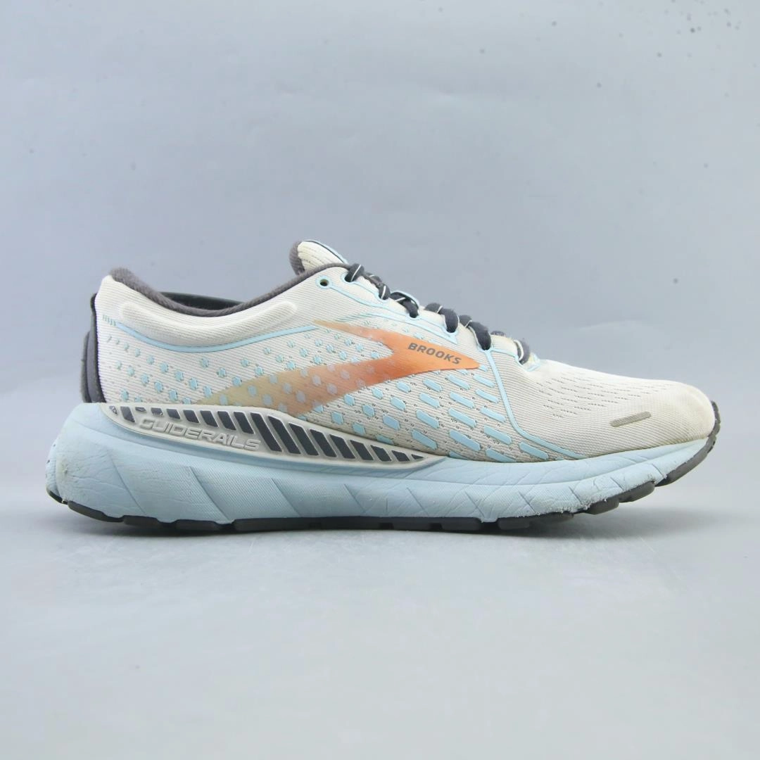 BROOKS ADRENALINE GTS 21 athletic Brooks shoe snapshots
