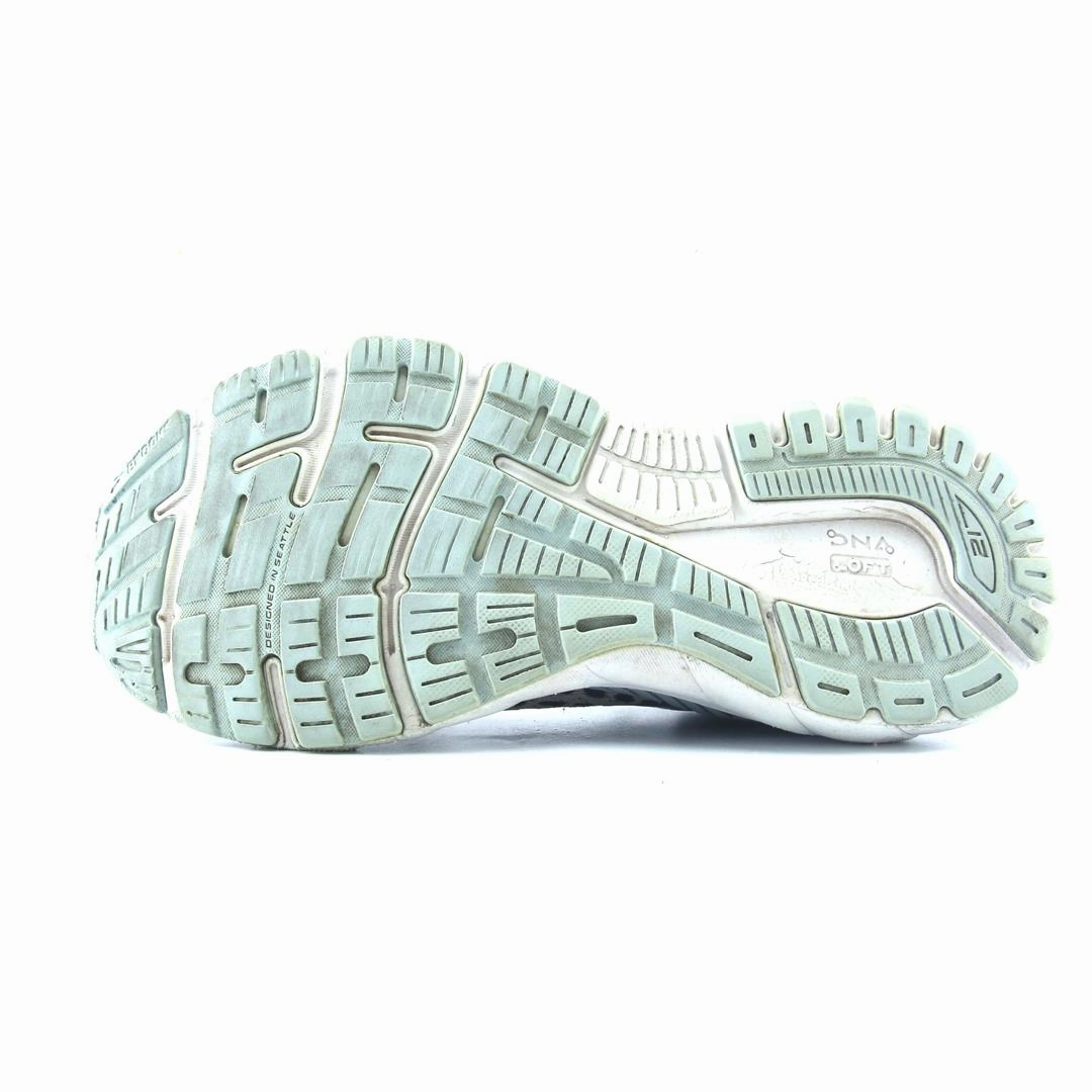 BROOKS ADRENALINE GTS 21 athletic Brooks shoe snapshots