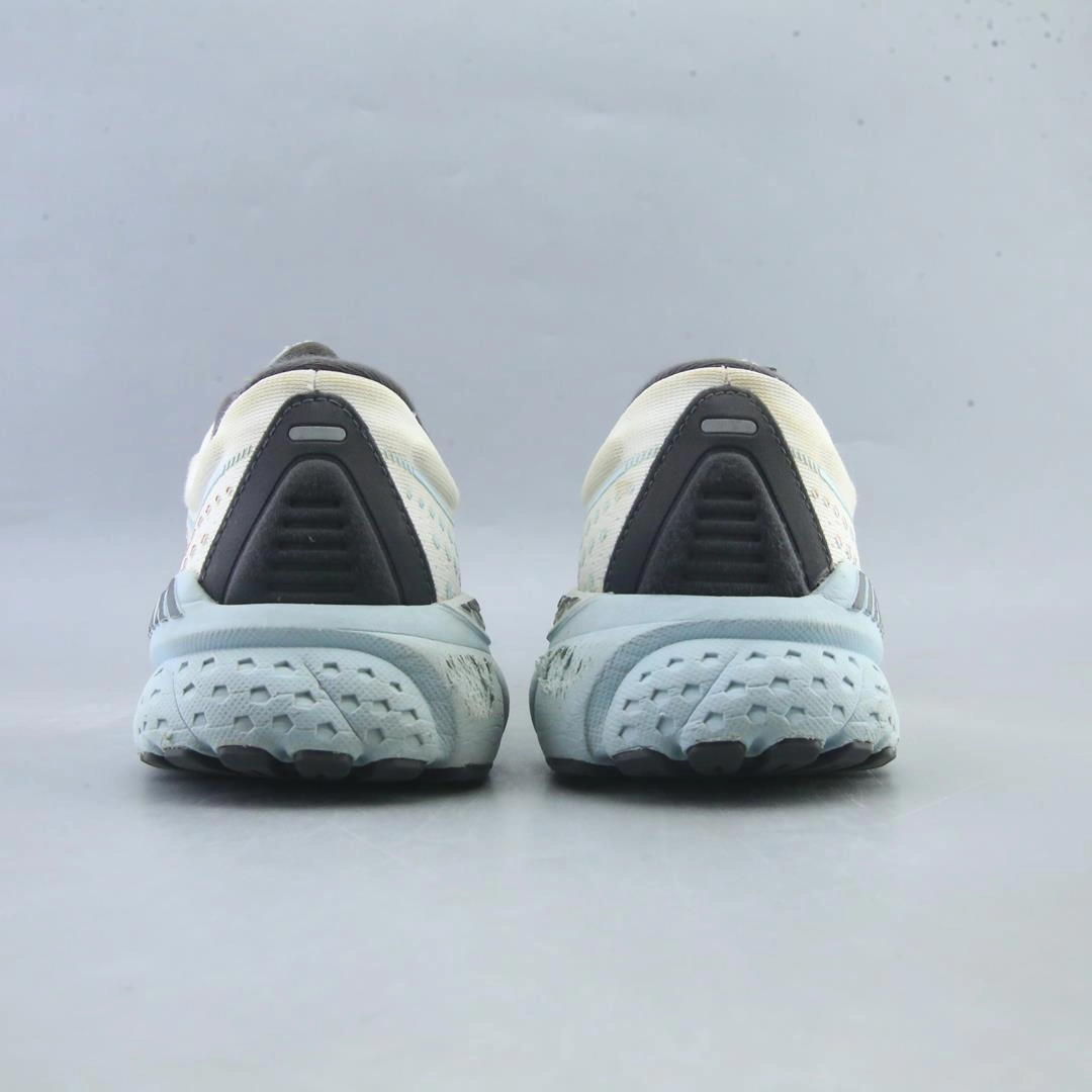 BROOKS ADRENALINE GTS 21 athletic Brooks shoe snapshots
