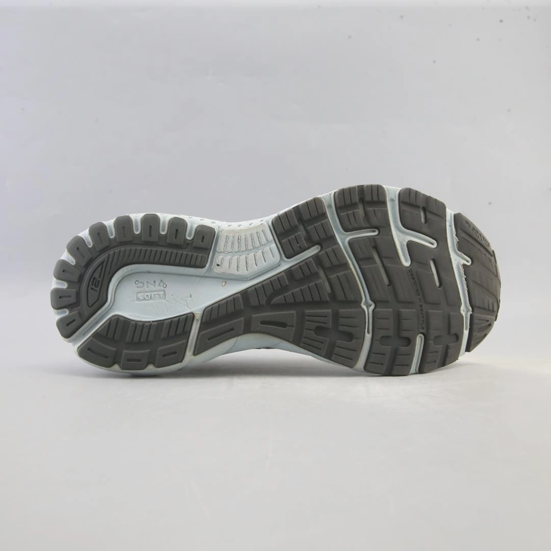 BROOKS ADRENALINE GTS 21 Brooks running footwear shots
