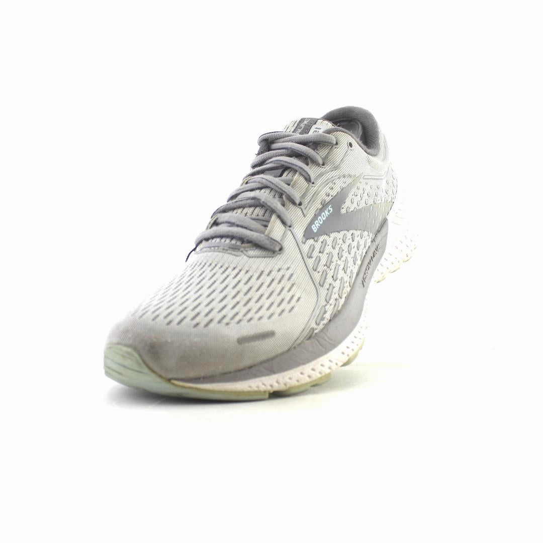 BROOKS ADRENALINE GTS 21 Brooks running footwear shots