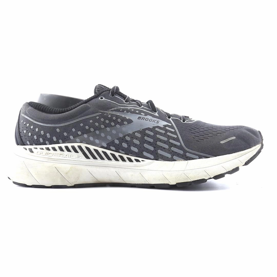 BROOKS ADRENALINE GTS 21 Brooks running shoe close-ups