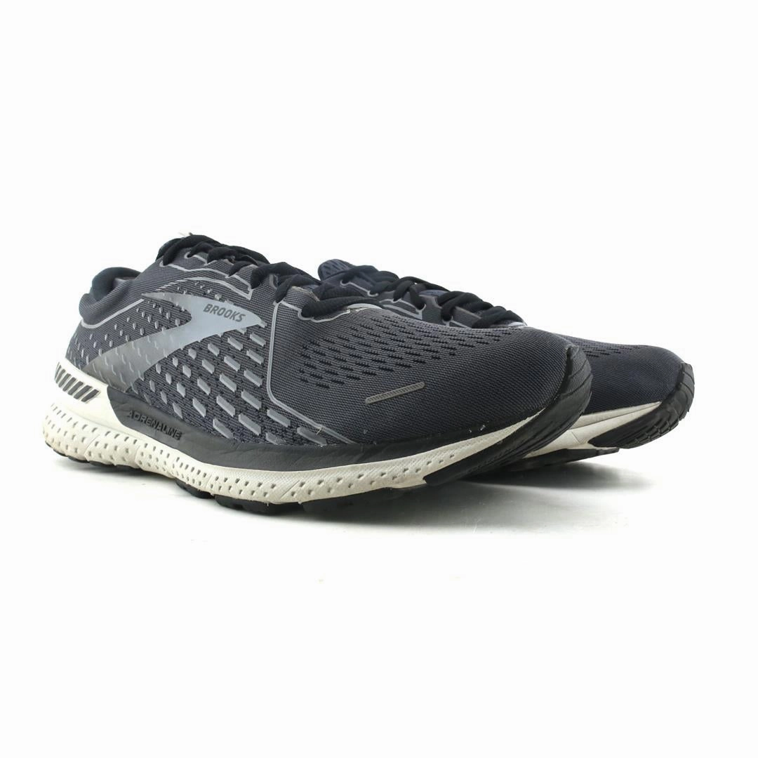 BROOKS ADRENALINE GTS 21 Brooks running shoe close-ups