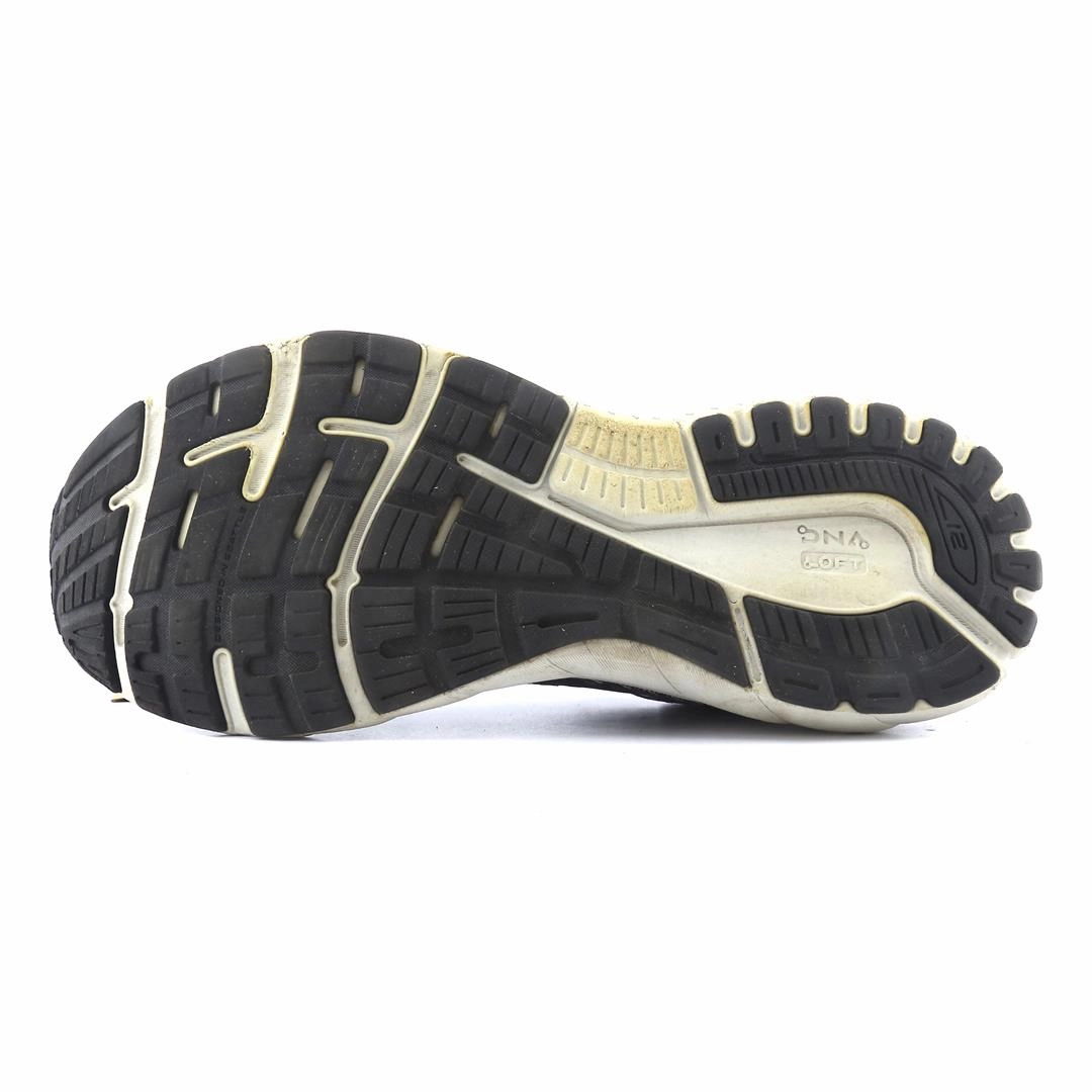 BROOKS ADRENALINE GTS 21 Brooks running shoe close-ups