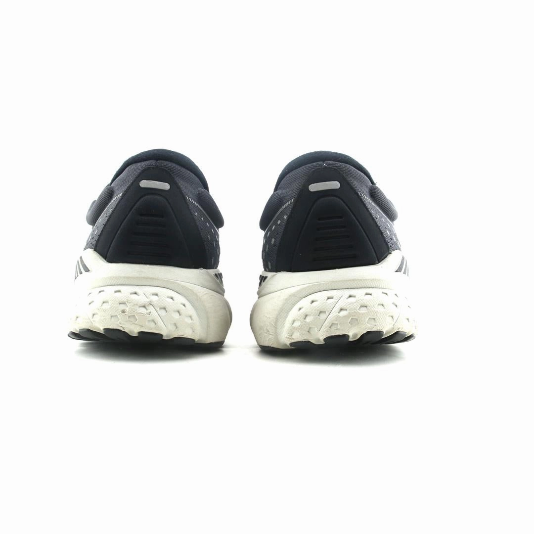 BROOKS ADRENALINE GTS 21 Brooks running shoe close-ups