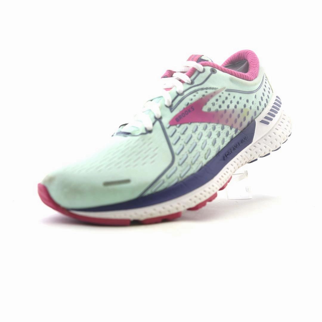 BROOKS ADRENALINE GTS 21 Brooks trainer design images