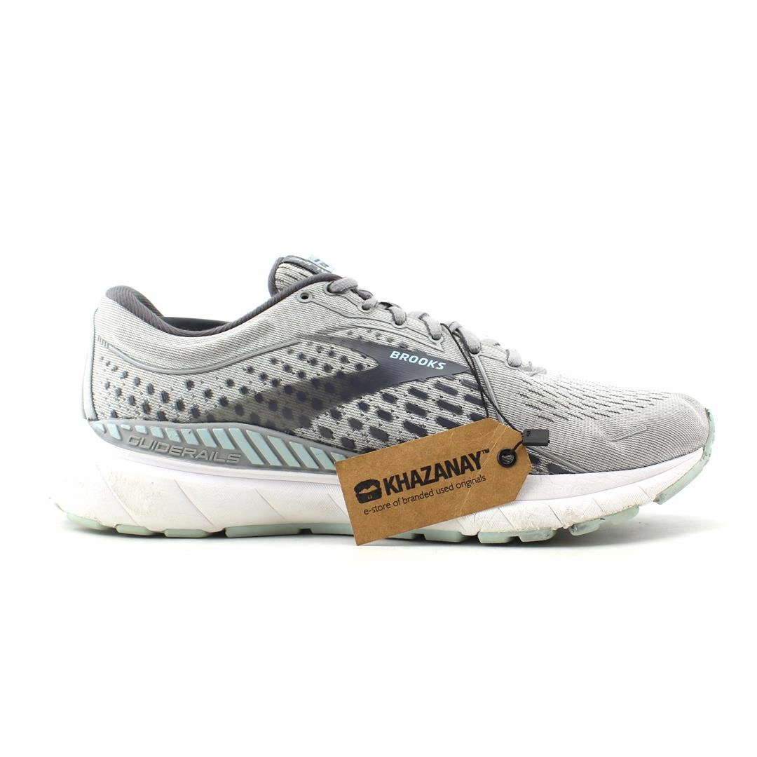 BROOKS ADRENALINE GTS 21 Brooks trainer design images