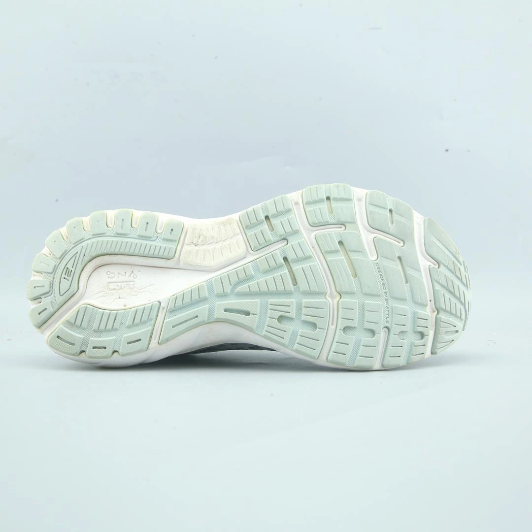 BROOKS ADRENALINE GTS 21 lightweight running shoe photos