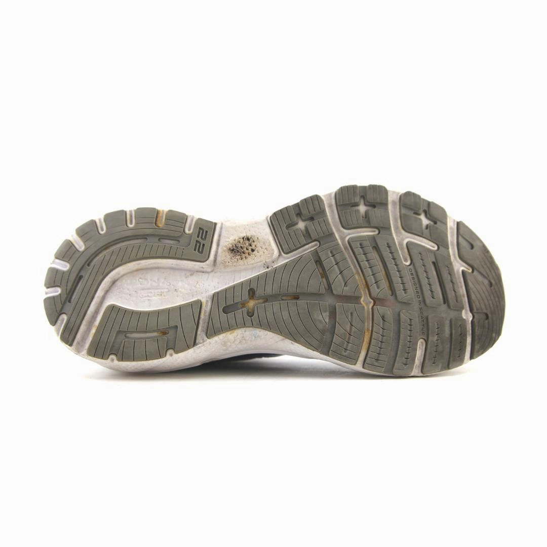BROOKS ADRENALINE GTS 22 Brooks running footwear shots