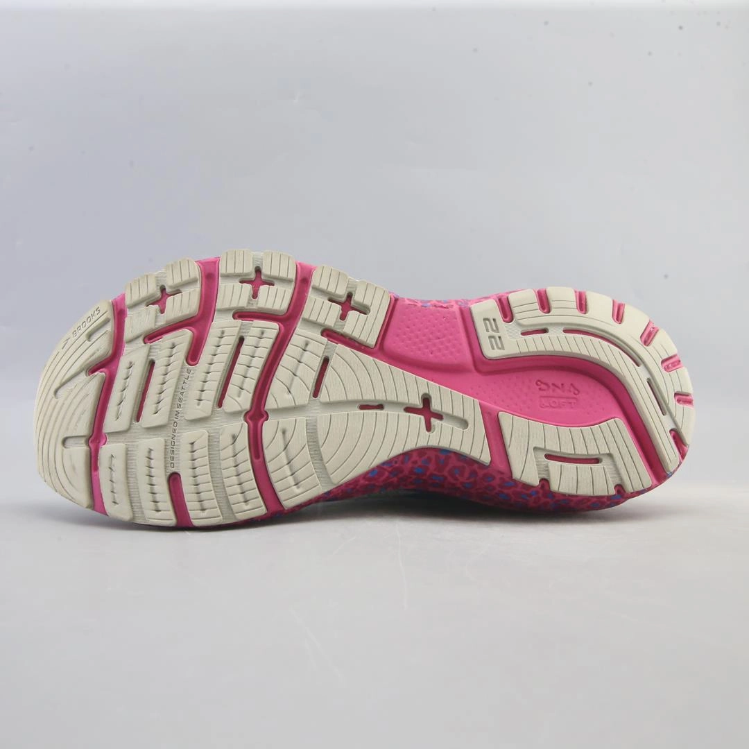 BROOKS ADRENALINE GTS 22 Brooks running footwear shots