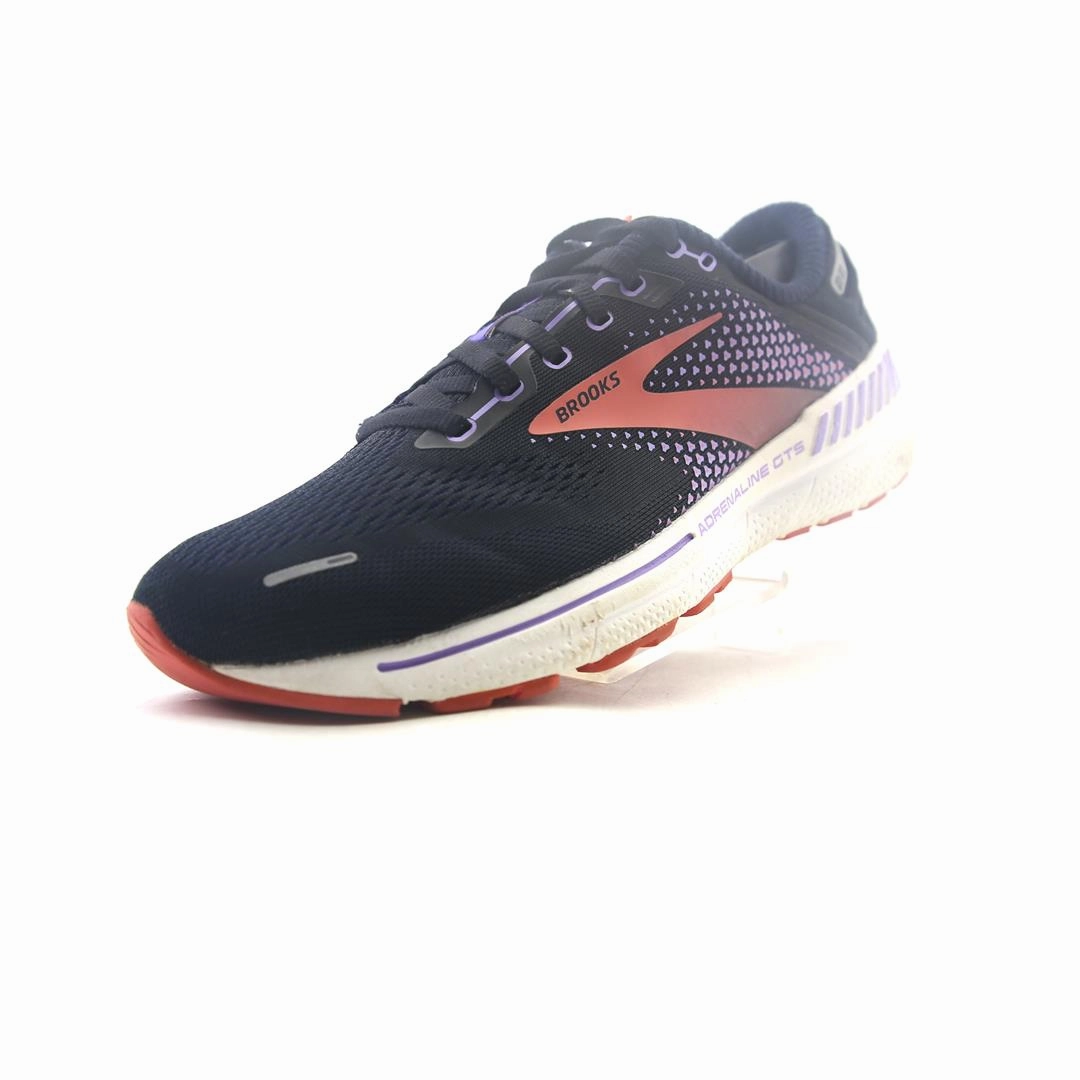 BROOKS ADRENALINE GTS 22 Brooks running footwear shots