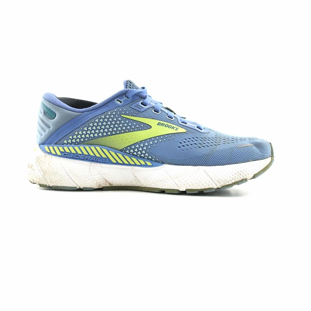 BROOKS ADRENALINE GTS 22 Brooks running shoe close-ups