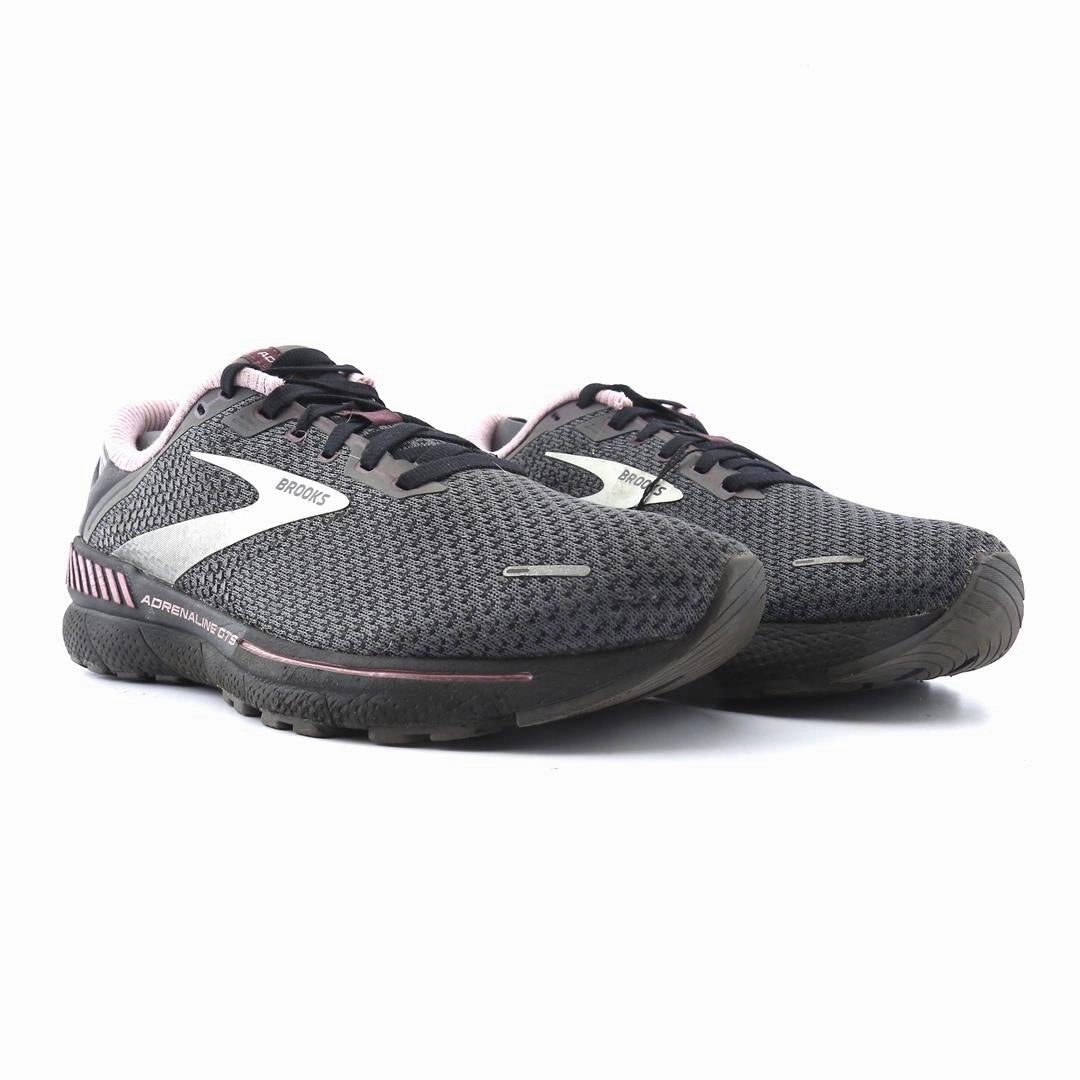 BROOKS ADRENALINE GTS 22 Brooks running shoe close-ups