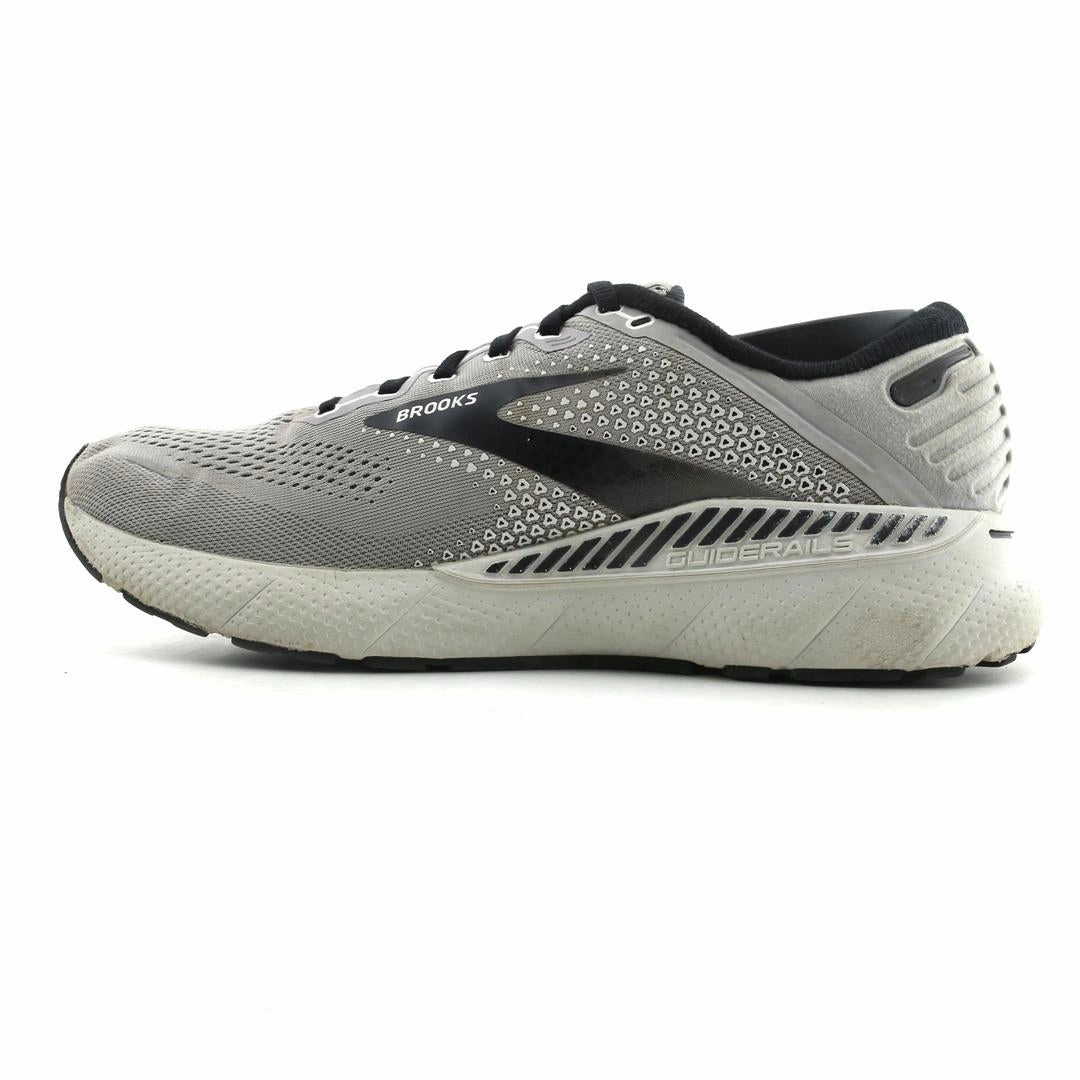 BROOKS ADRENALINE GTS 22 Brooks running shoe close-ups