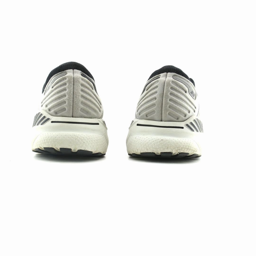 BROOKS ADRENALINE GTS 22 Brooks running shoe close-ups