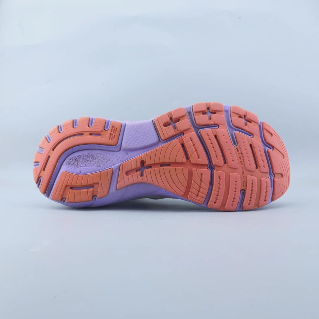 BROOKS  ADRENALINE GTS 22 Brooks trainer design images