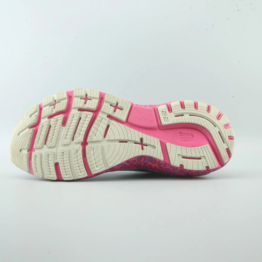 BROOKS ADRENALINE GTS 22 Brooks trainer design images