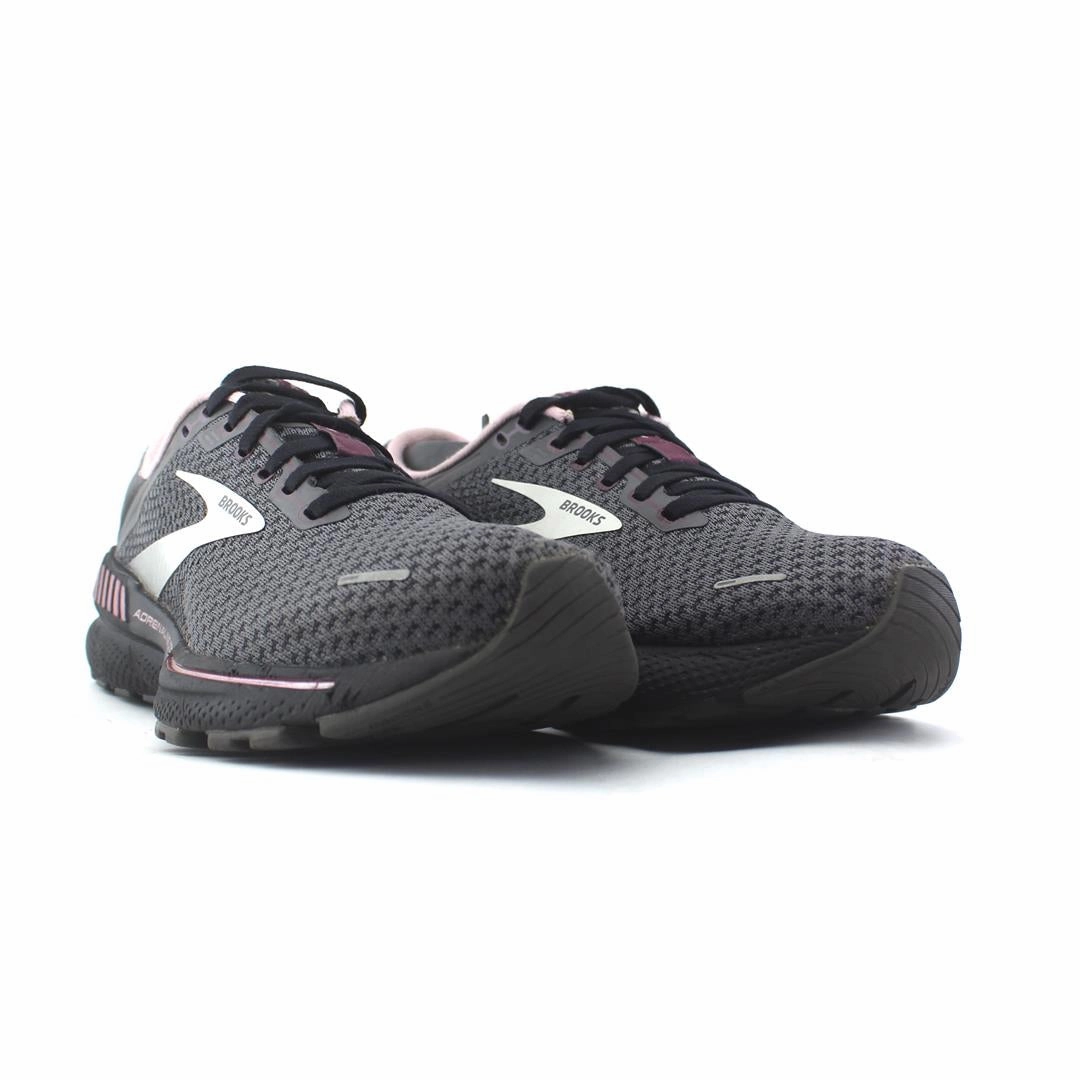 BROOKS ADRENALINE GTS 22 Brooks trainer design images