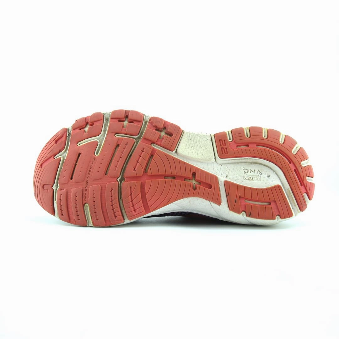 BROOKS ADRENALINE GTS 22 lightweight running shoe photos