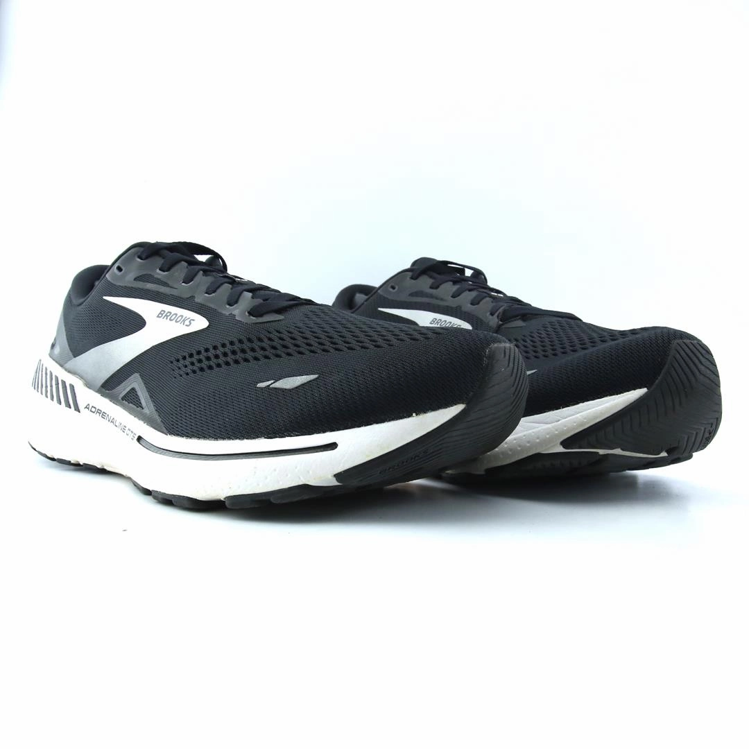 BROOKS ADRENALINE GTS 23 athletic Brooks shoe snapshots
