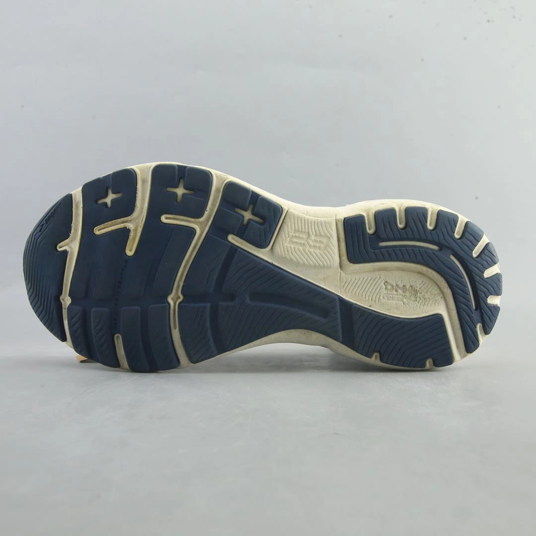 BROOKS ADRENALINE GTS 23 athletic Brooks shoe snapshots
