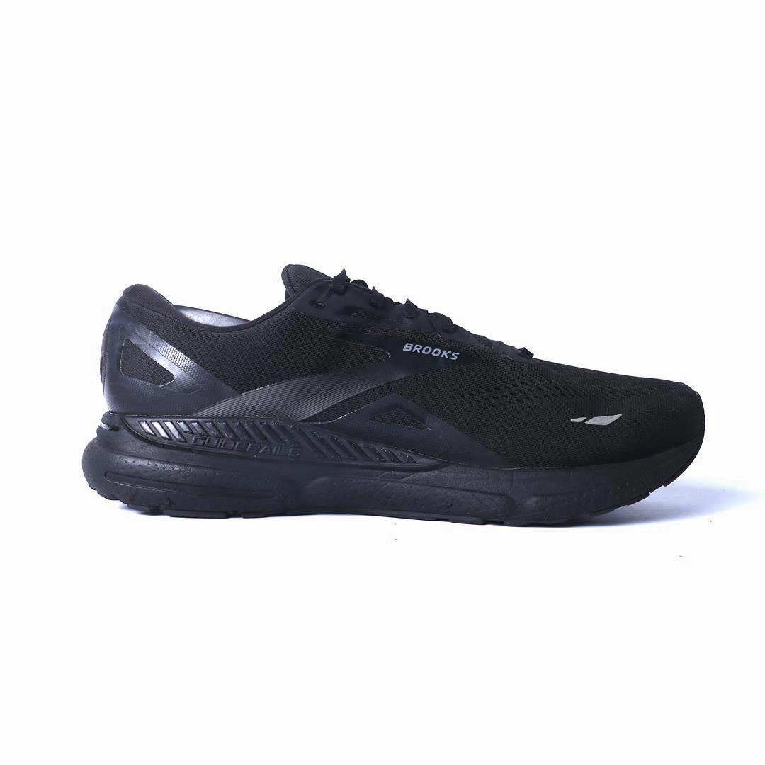 BROOKS ADRENALINE GTS 23 Brooks trainer design images