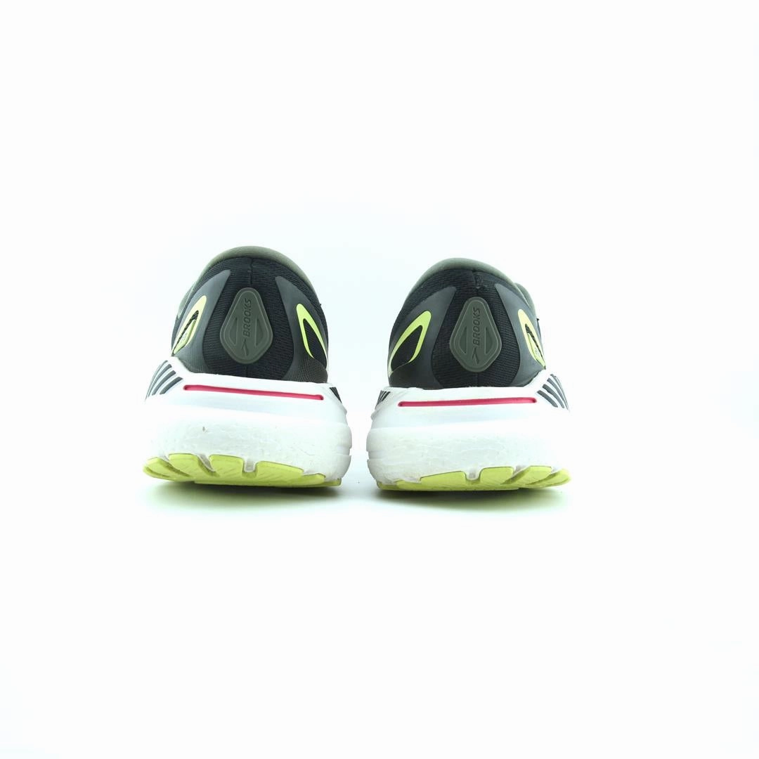 BROOKS ADRENALINE GTS 23 lightweight running shoe photos