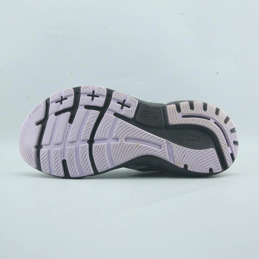 BROOKS ADRENALINE GTS 23 lightweight running shoe photos