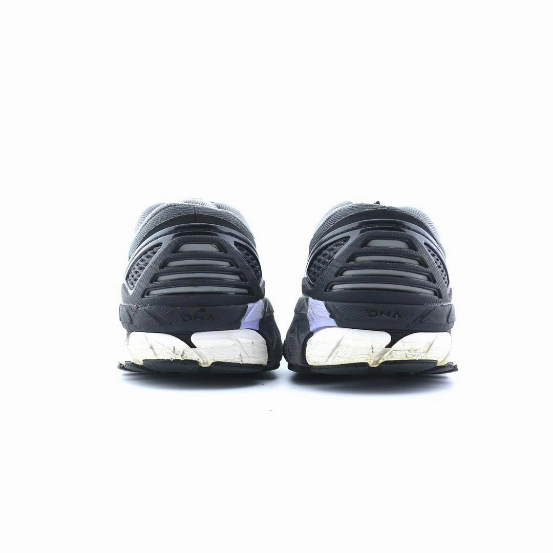 BROOKS ARIEL 18 performance running shoe visuals