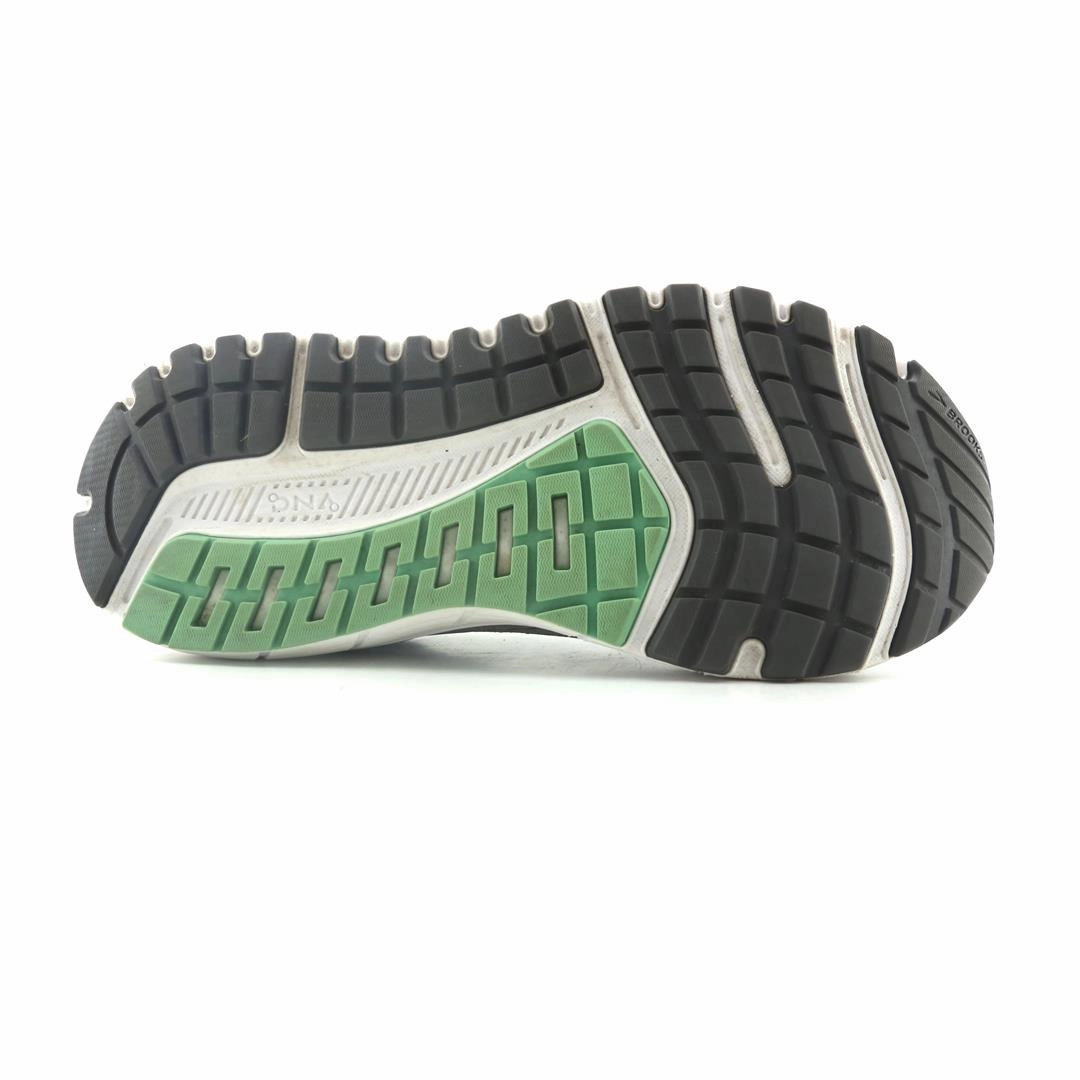 BROOKS ARIEL '20 athletic Brooks shoe snapshots