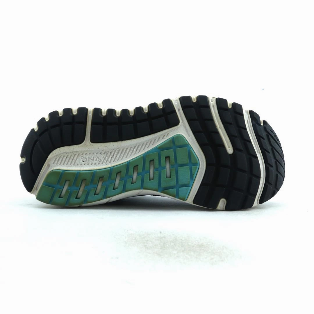 BROOKS ARIEL '20 Brooks trainer design images