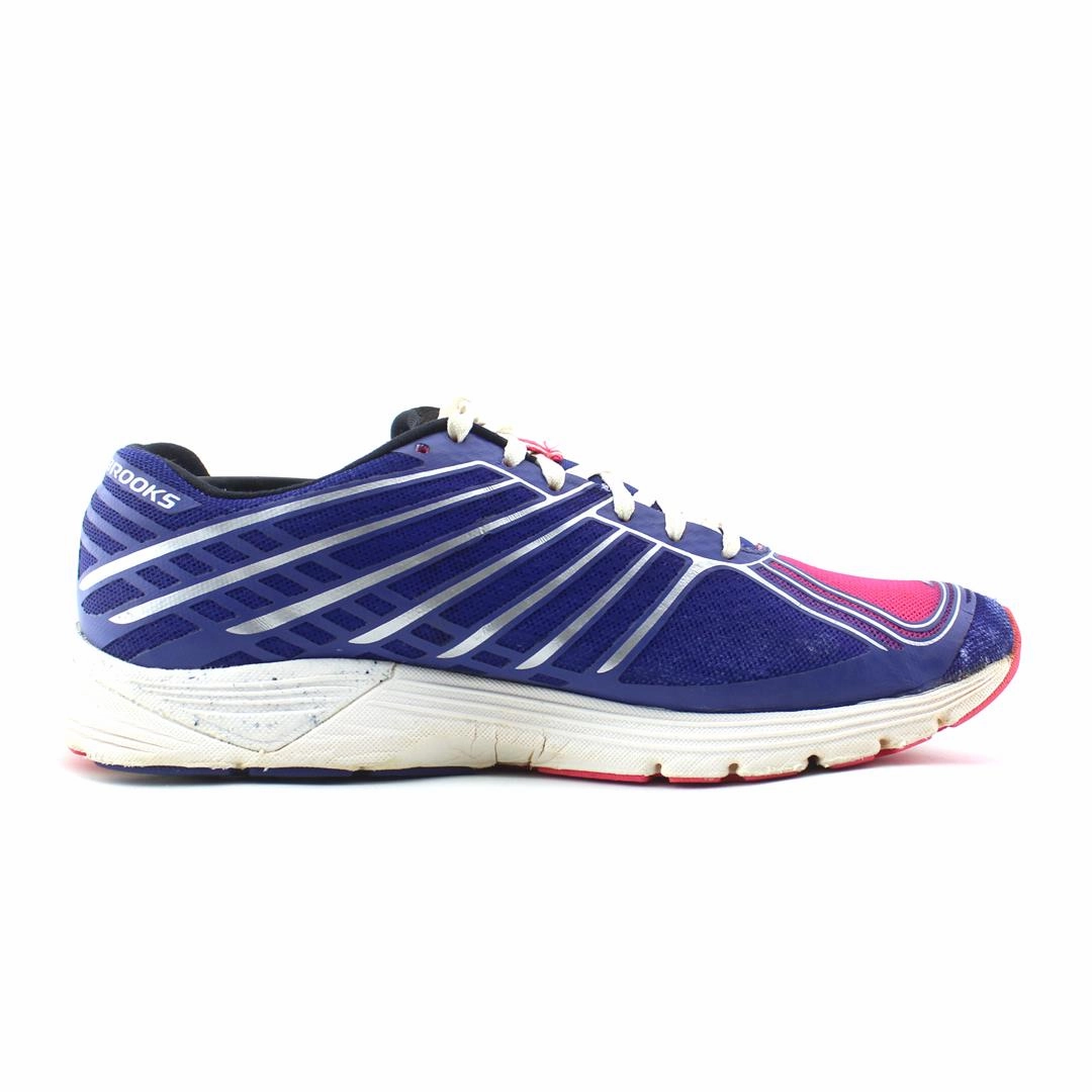 BROOKS ASTERIA Brooks running footwear shots