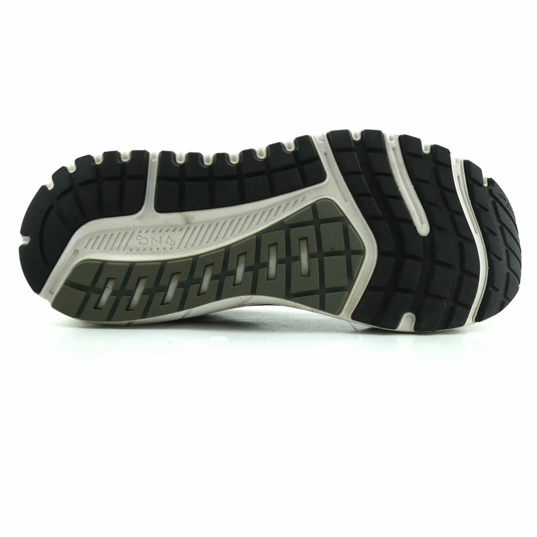 BROOKS BEAST 20 athletic Brooks shoe snapshots