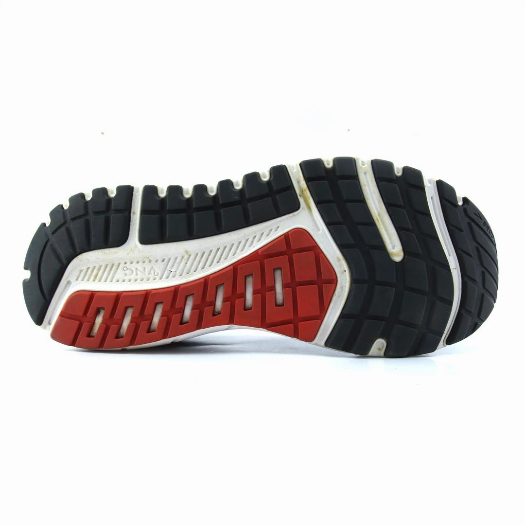 BROOKS BEAST 20 athletic Brooks shoe snapshots