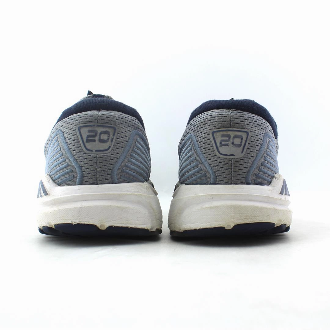 BROOKS BEAST '20 Brooks running footwear shots