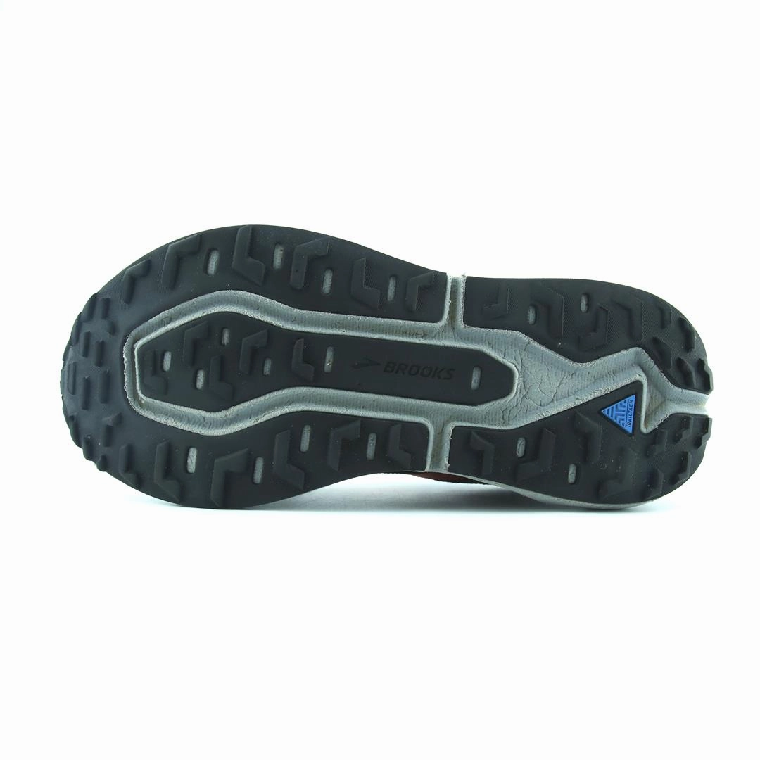BROOKS CALDERA 3 Brooks trainer design images
