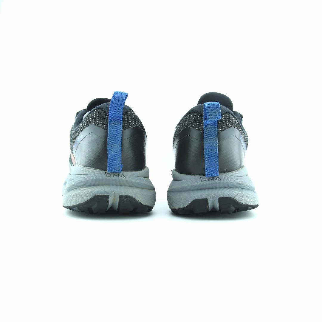 BROOKS CALDERA 3 Brooks trainer design images