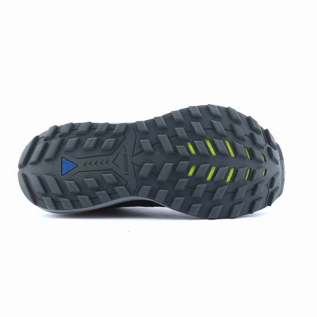 BROOKS CASCADIA 14 performance running shoe visuals