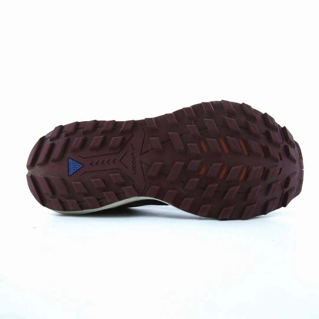 BROOKS CASCADIA 15 athletic Brooks shoe snapshots