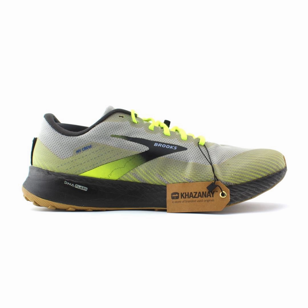 BROOKS CATAMOUNT Brooks running footwear shots