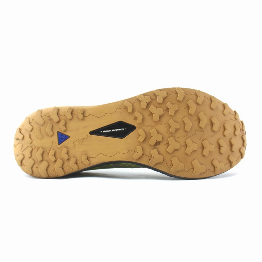 BROOKS CATAMOUNT Brooks running footwear shots
