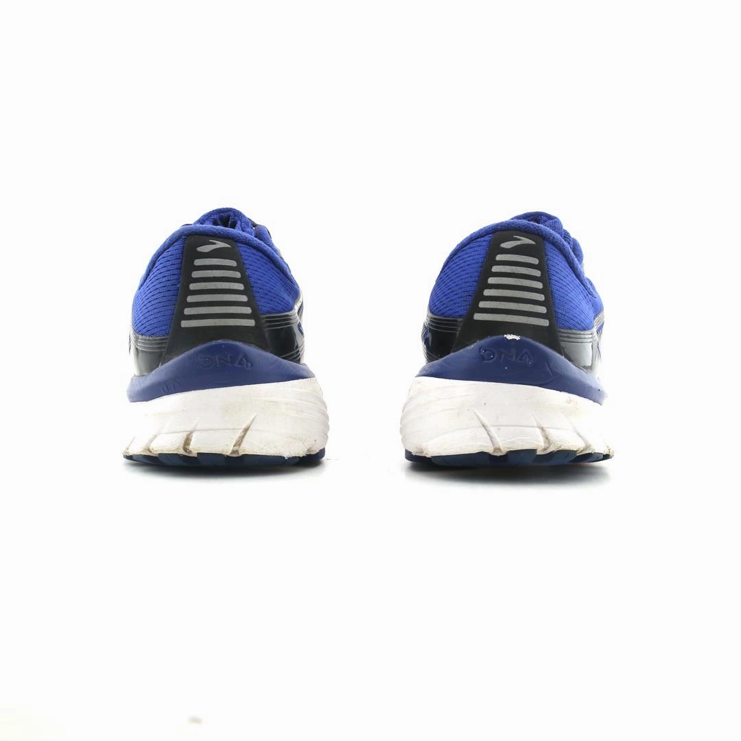 BROOKS  DEFYANCE 11 Brooks running shoe close-ups