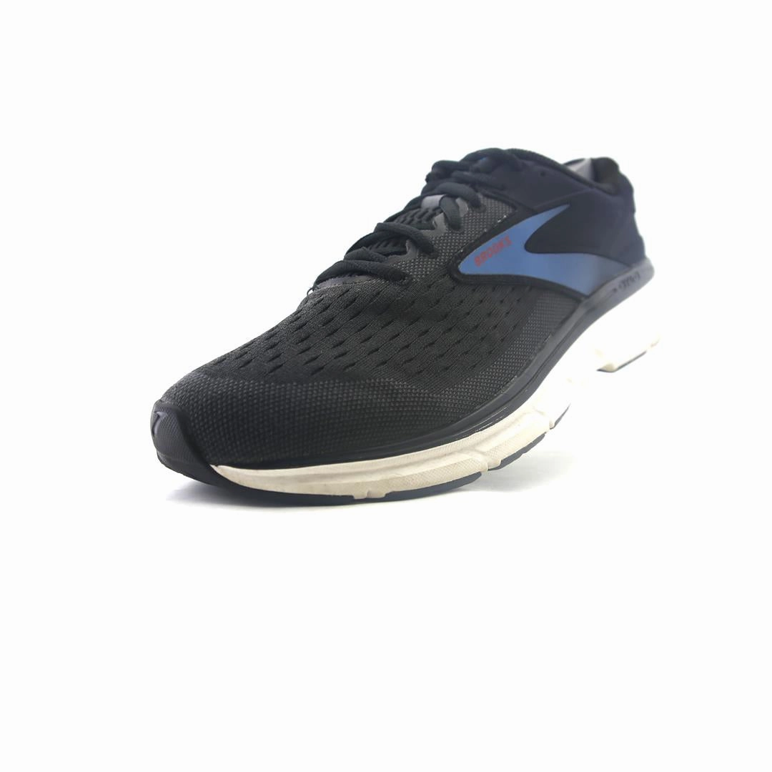 BROOKS  DYAD 11 lightweight running shoe photos