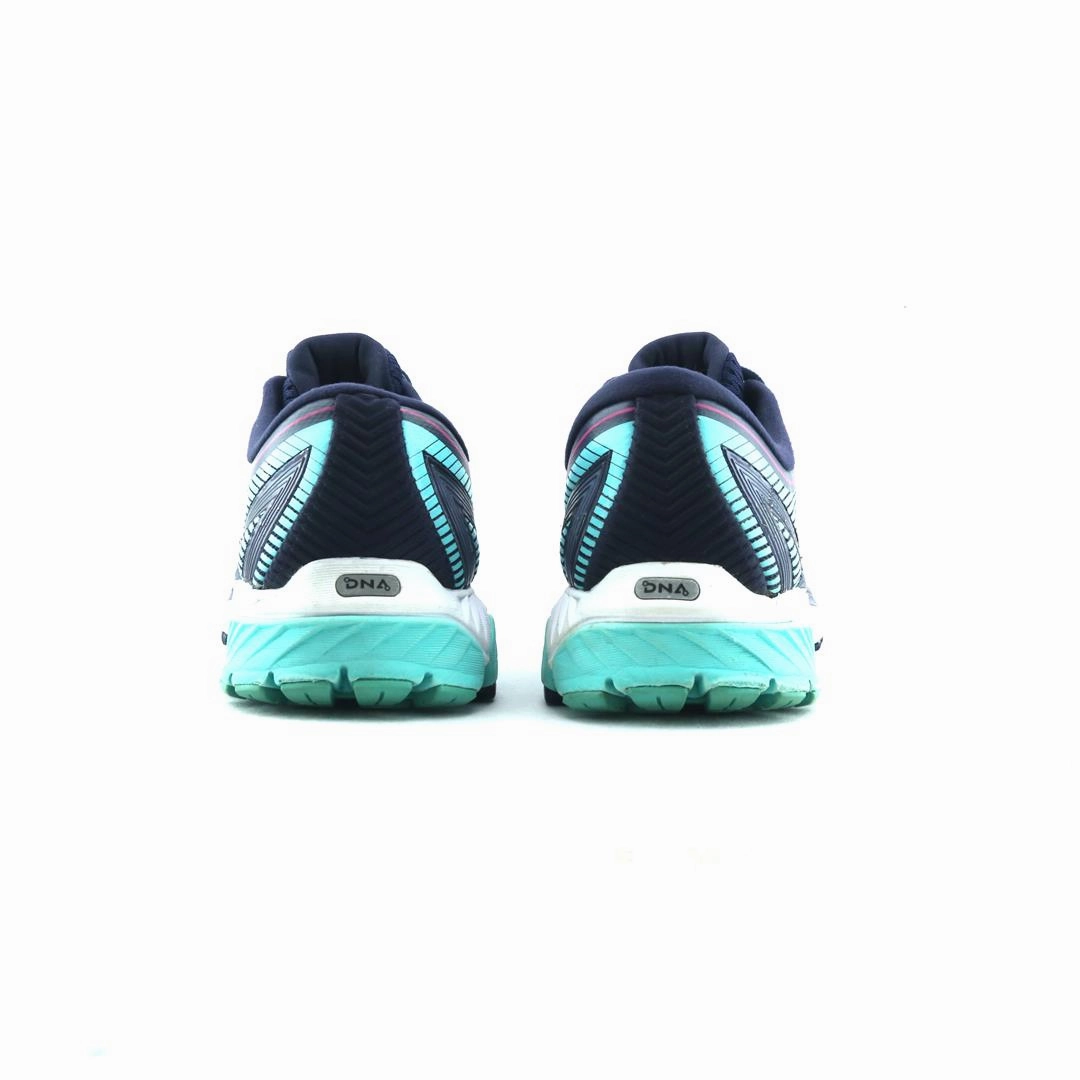 BROOKS GHOST 10 performance running shoe visuals