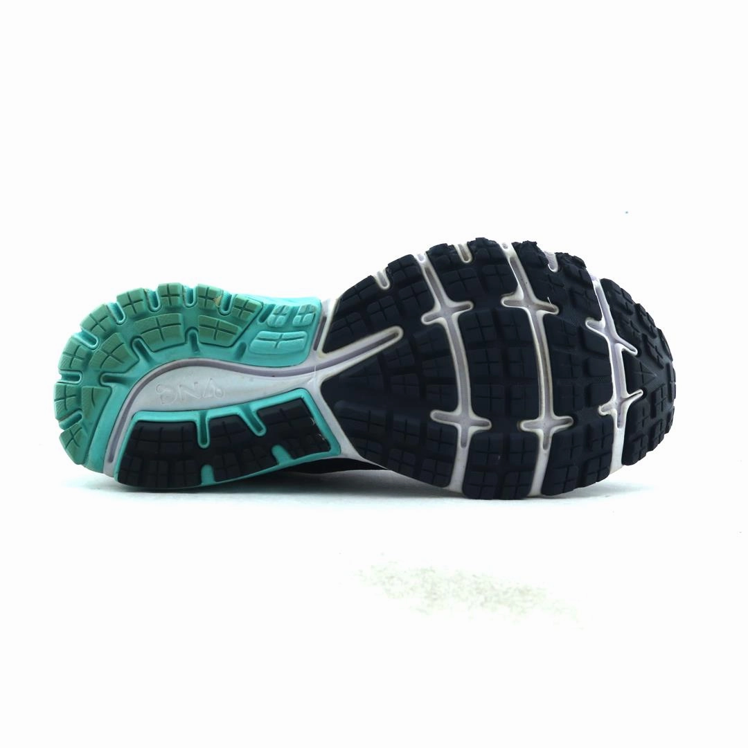 BROOKS GHOST 10 performance running shoe visuals