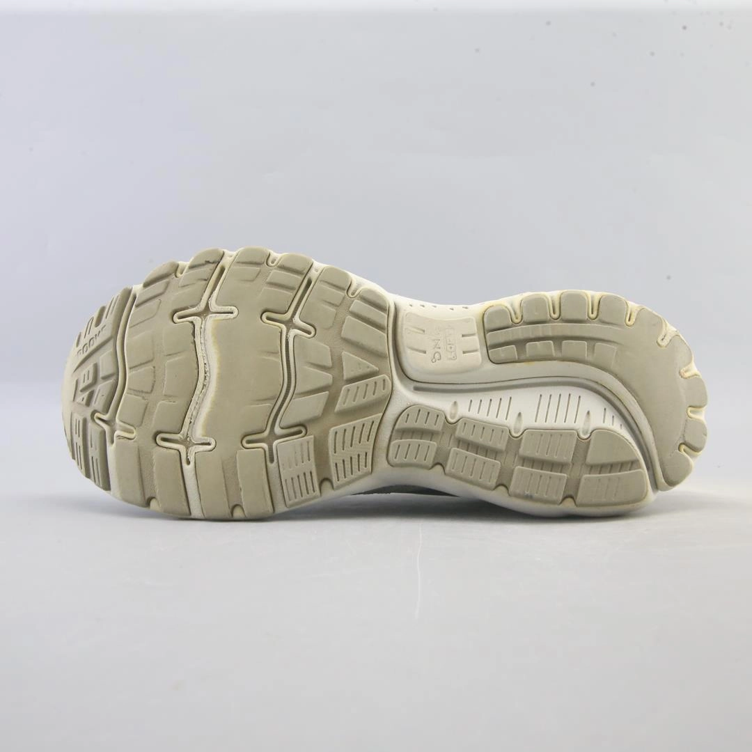 BROOKS GHOST 12 Brooks running footwear shots
