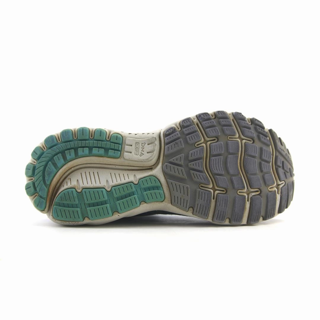 BROOKS GHOST 12 Brooks running footwear shots