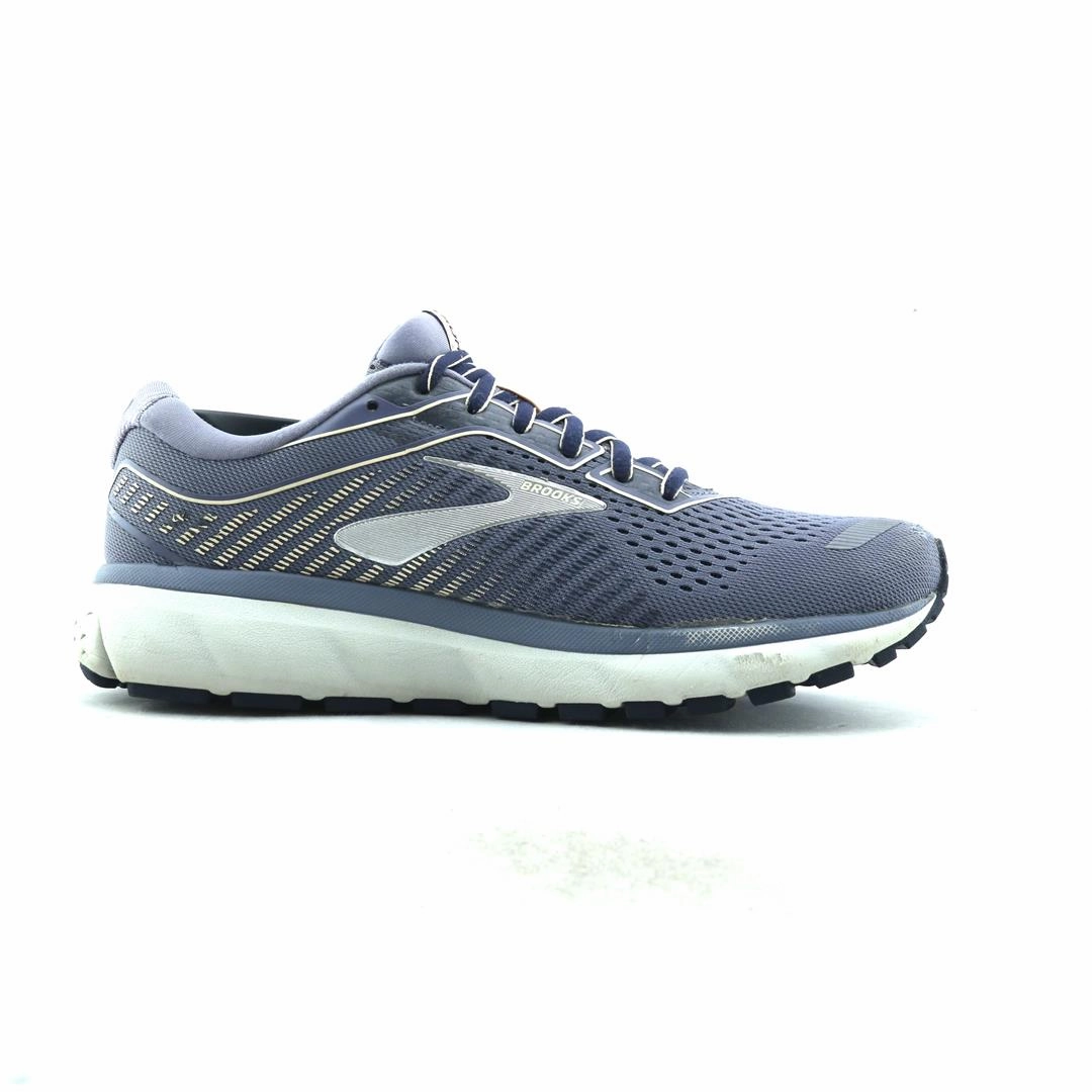 BROOKS GHOST 12 performance running shoe visuals