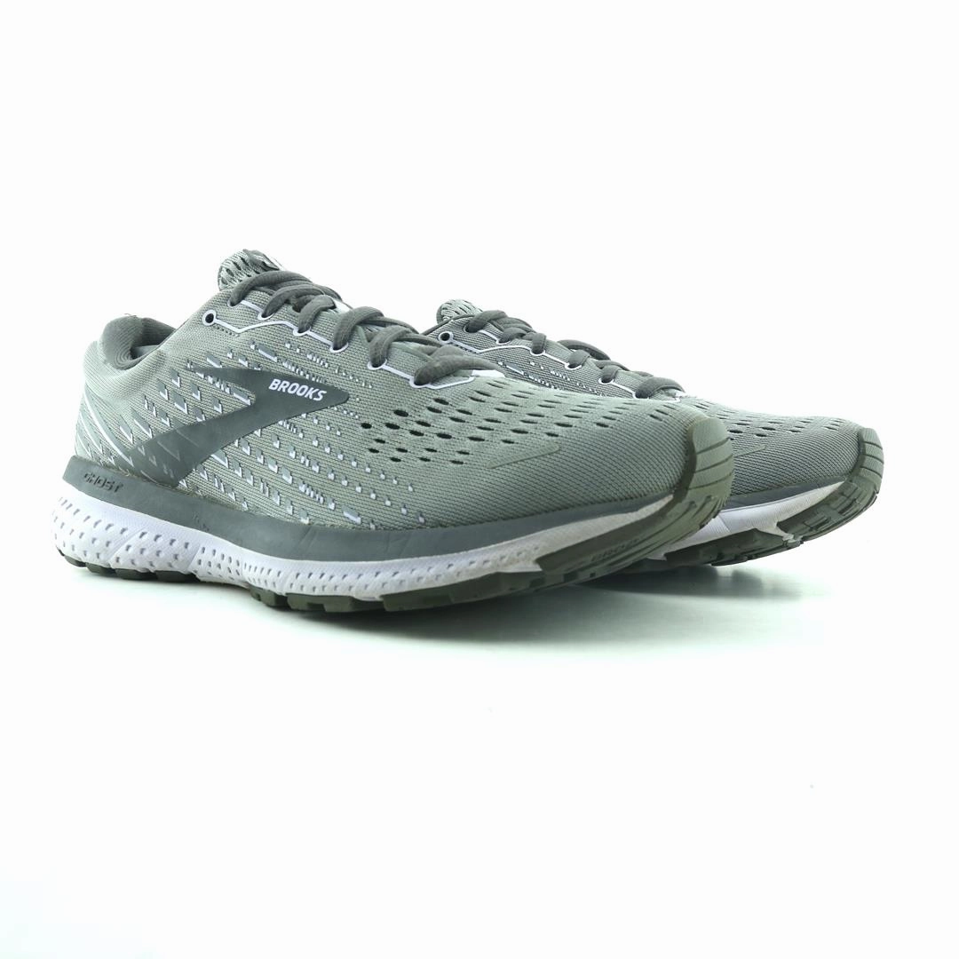 BROOKS GHOST 13 athletic Brooks shoe snapshots